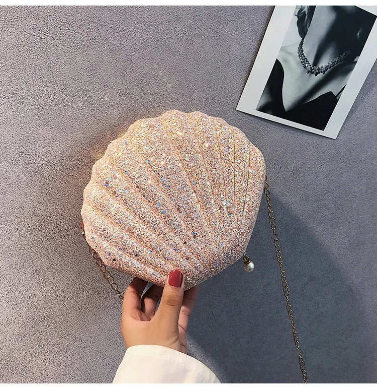 Cute "CLAM$HELL" Clutch