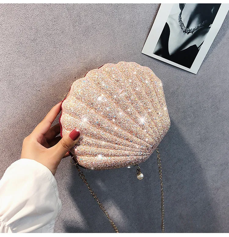 Cute "CLAM$HELL" Clutch