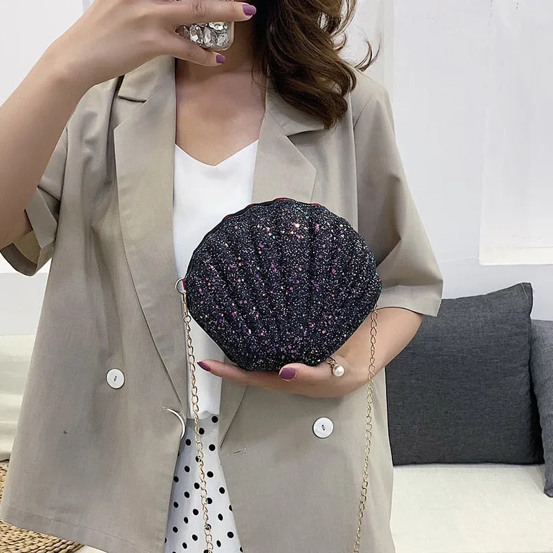 Cute "CLAM$HELL" Clutch