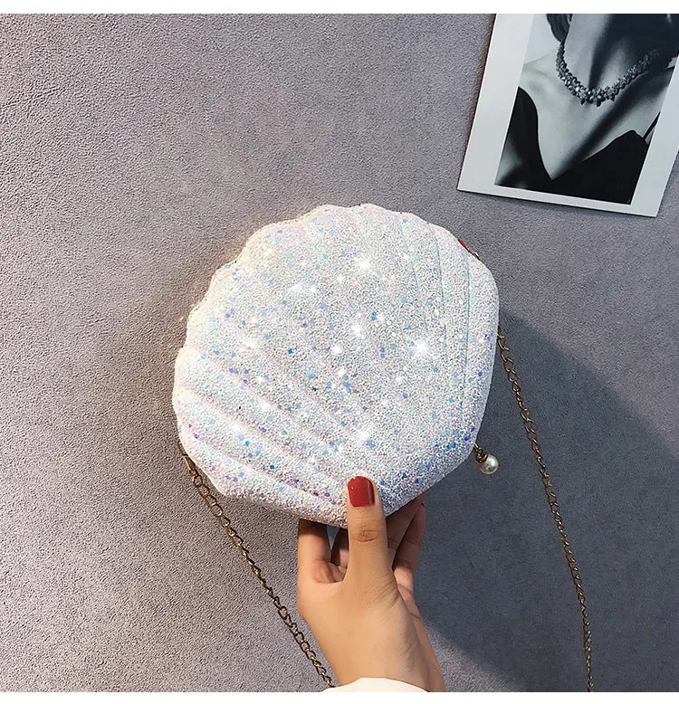 Cute "CLAM$HELL" Clutch