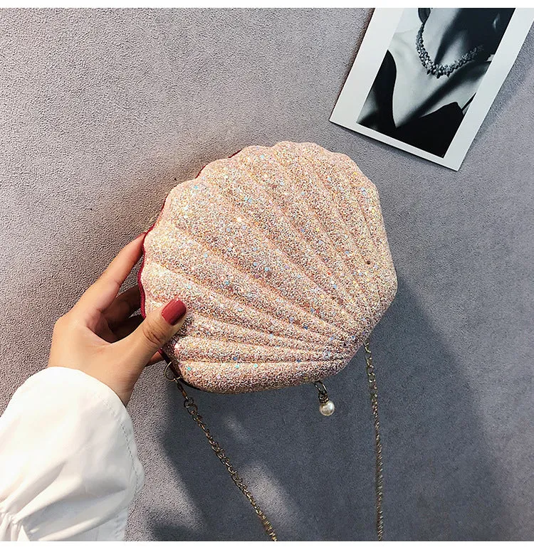 Cute "CLAM$HELL" Clutch