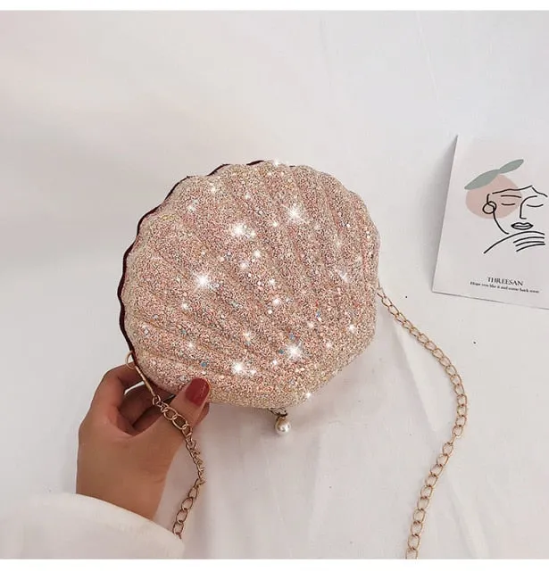 Cute "CLAM$HELL" Clutch