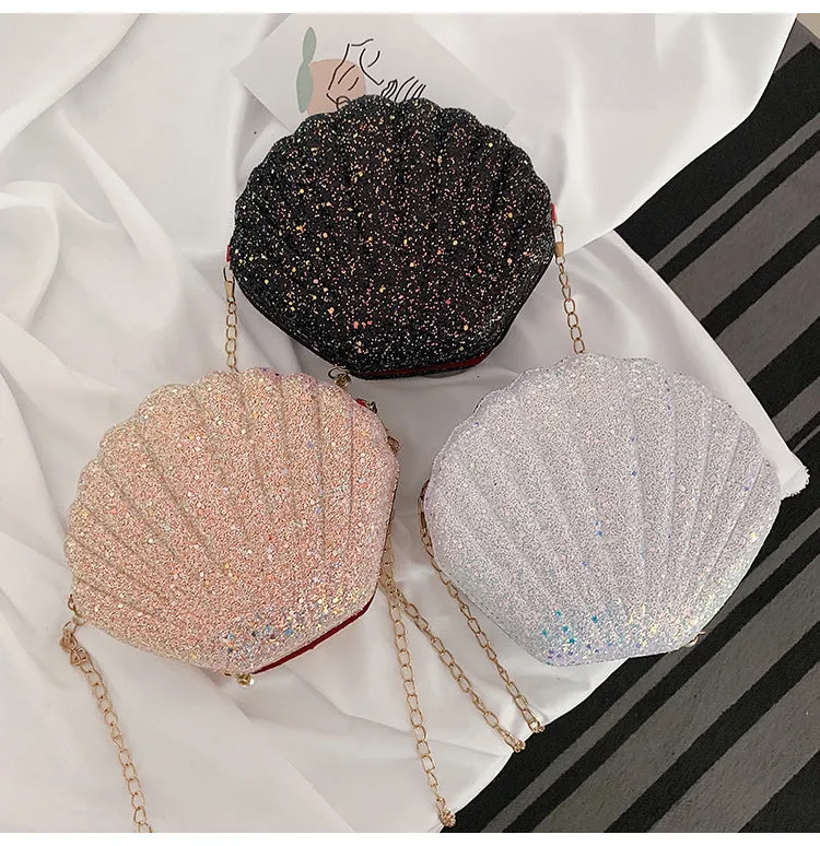 Cute "CLAM$HELL" Clutch
