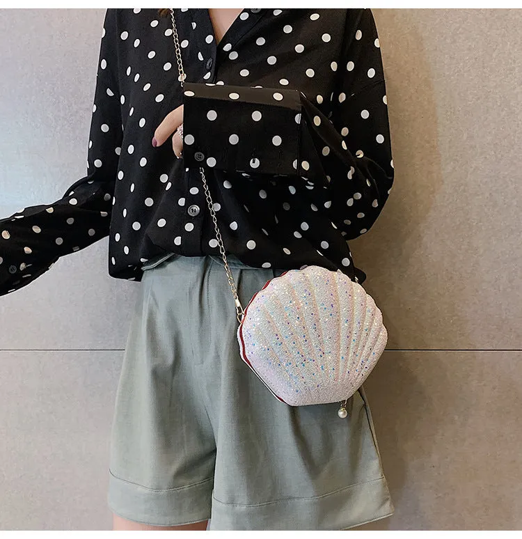 Cute "CLAM$HELL" Clutch