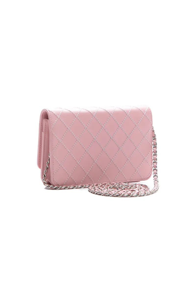 Diamond Stitch Wallet on Chain