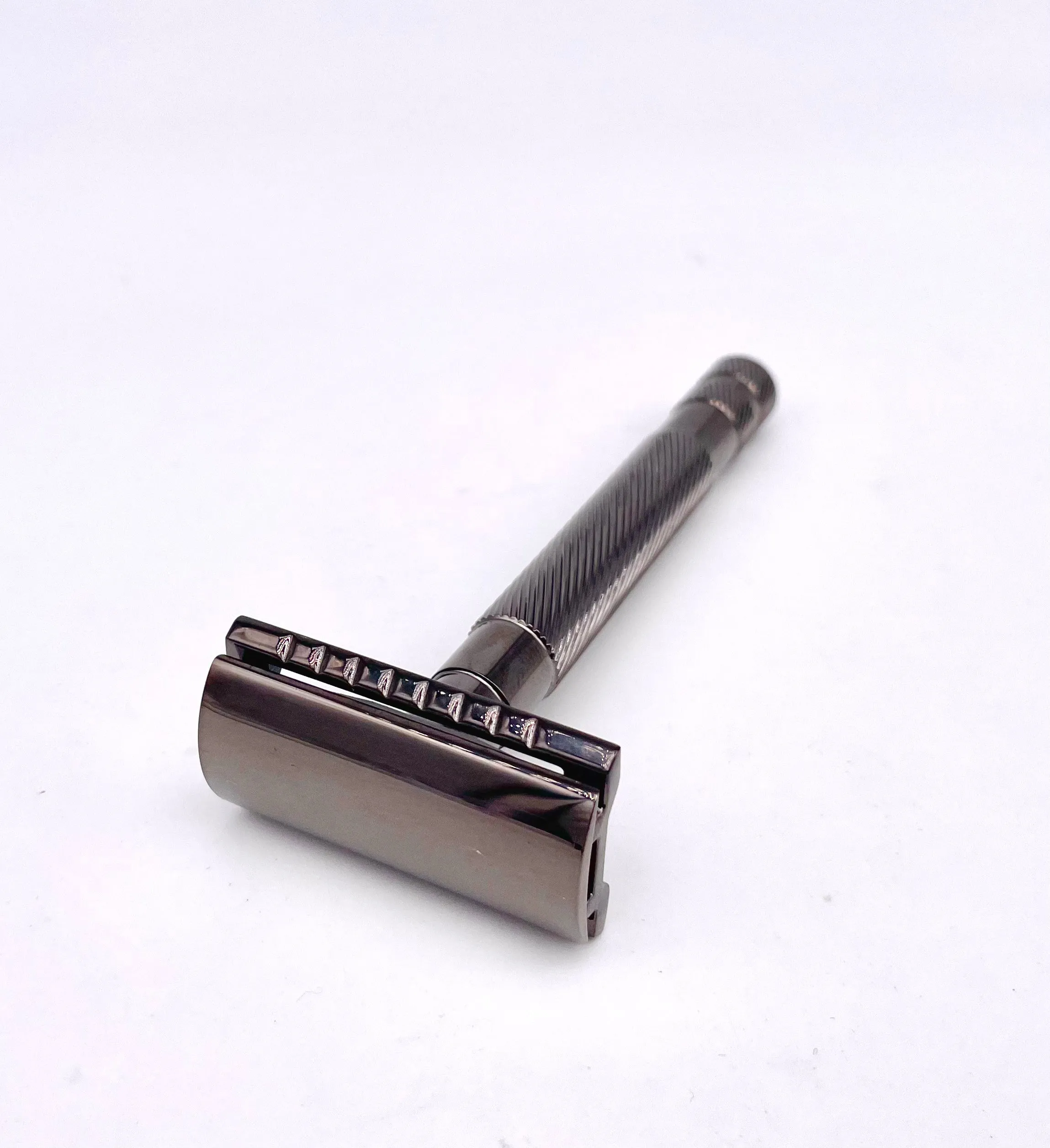 Epsilon Black Safety Razor