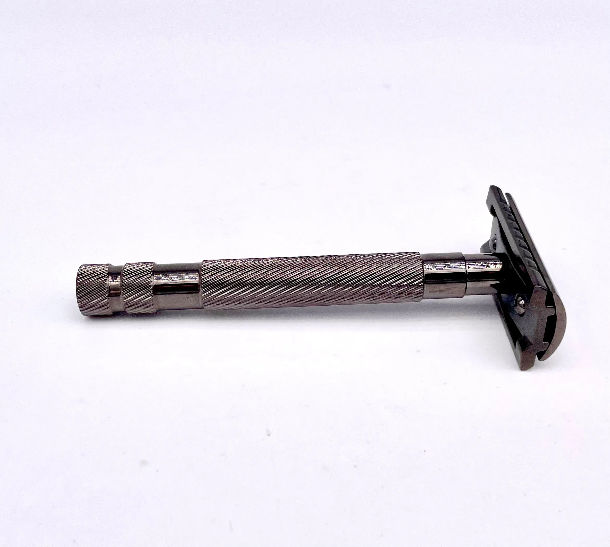 Epsilon Black Safety Razor