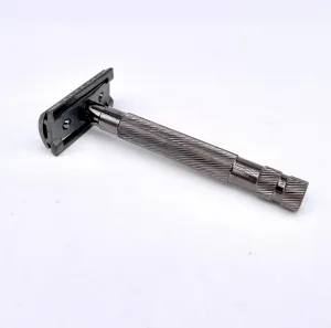 Epsilon Black Safety Razor