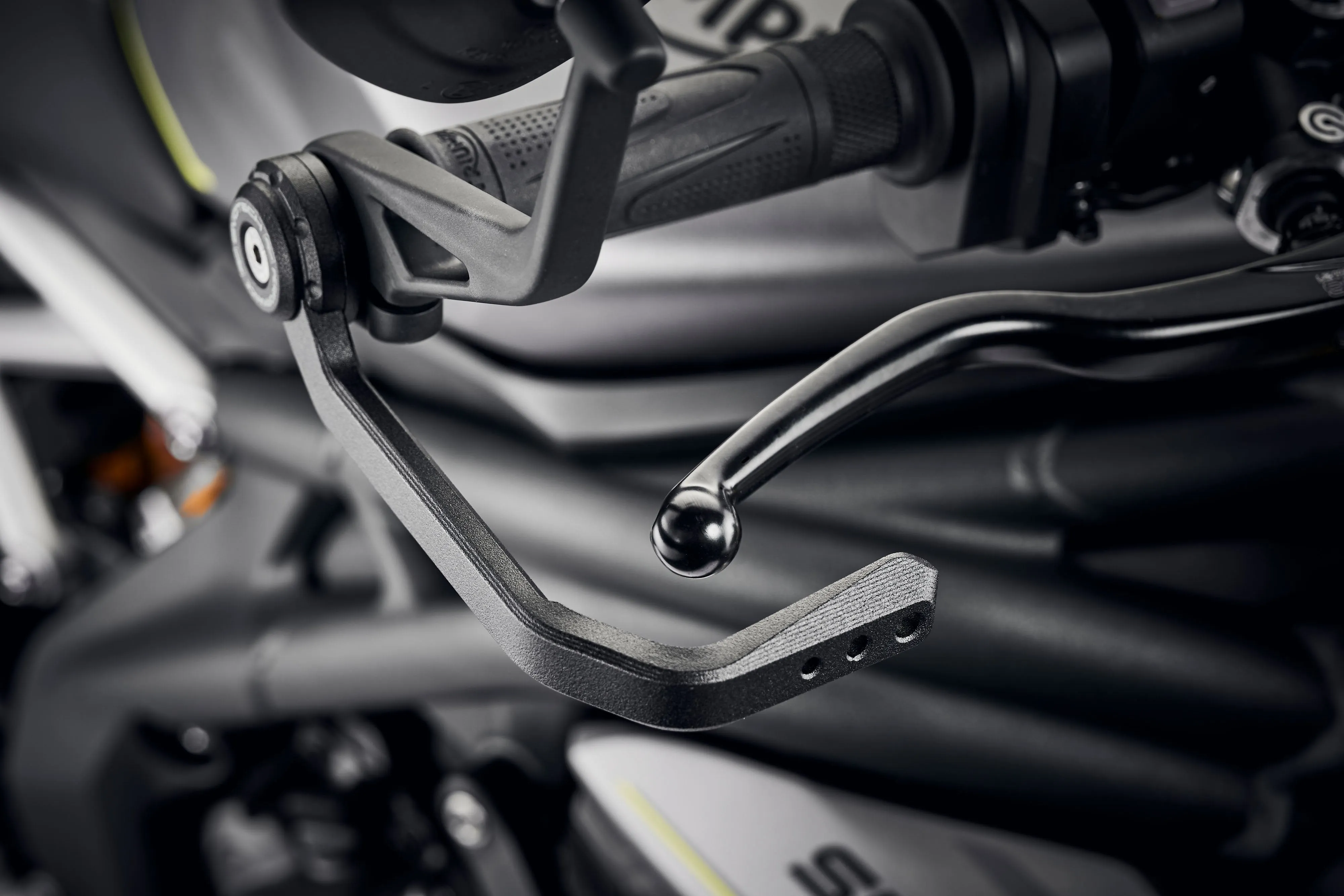 Evotech Brake And Clutch Lever Protector Kit - Triumph Trident 660 Triple Tribute Edition (2024 ) (Bar End Mirror Version)