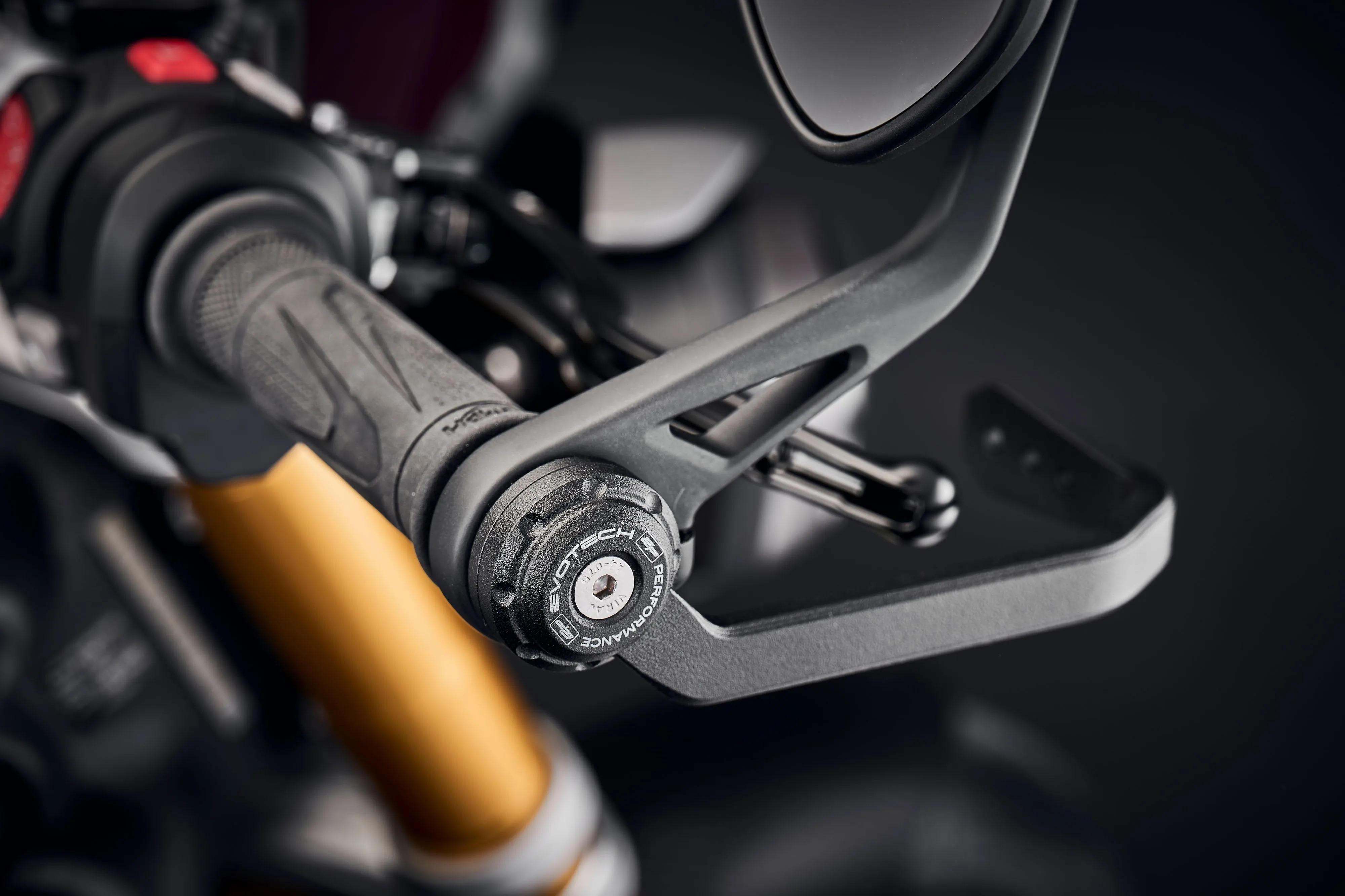 Evotech Brake And Clutch Lever Protector Kit - Triumph Trident 660 Triple Tribute Edition (2024 ) (Bar End Mirror Version)