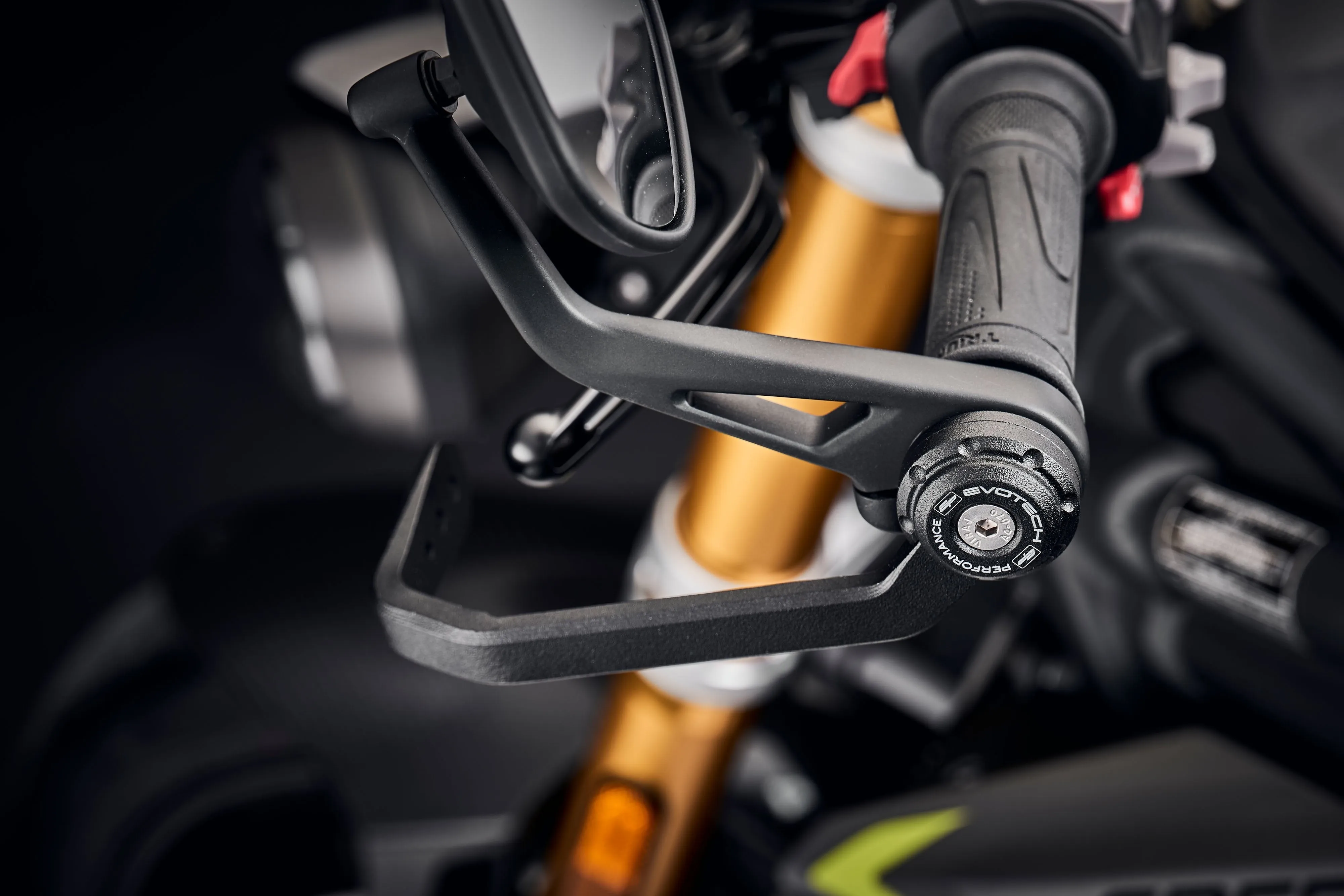 Evotech Triumph Street Triple 765 Moto2 Edition Clutch Lever Protector Kit (2023 ) (Bar End Mirror Version)