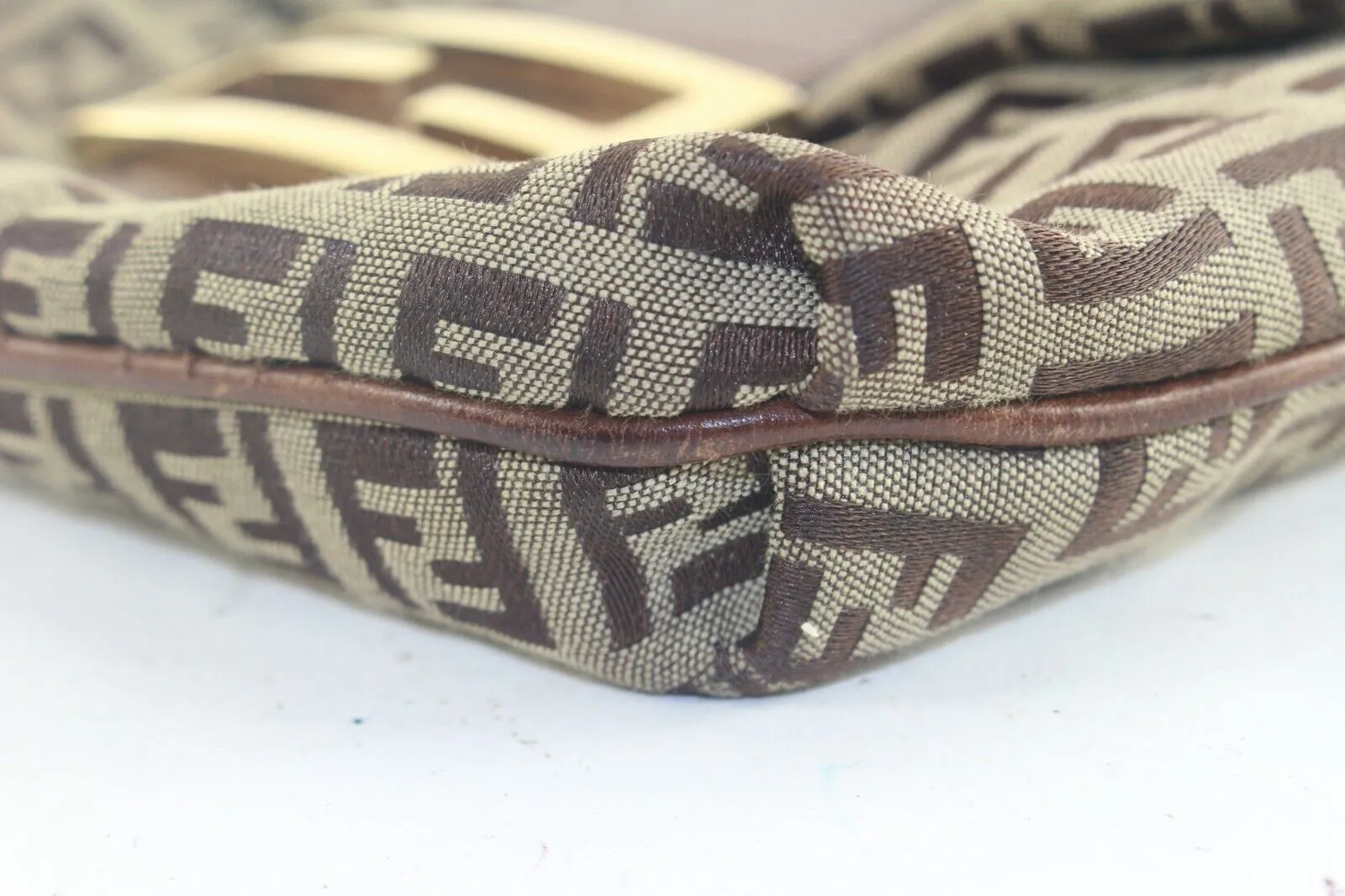 Fendi Mama Baguette Crossbody Flap 1FF829K