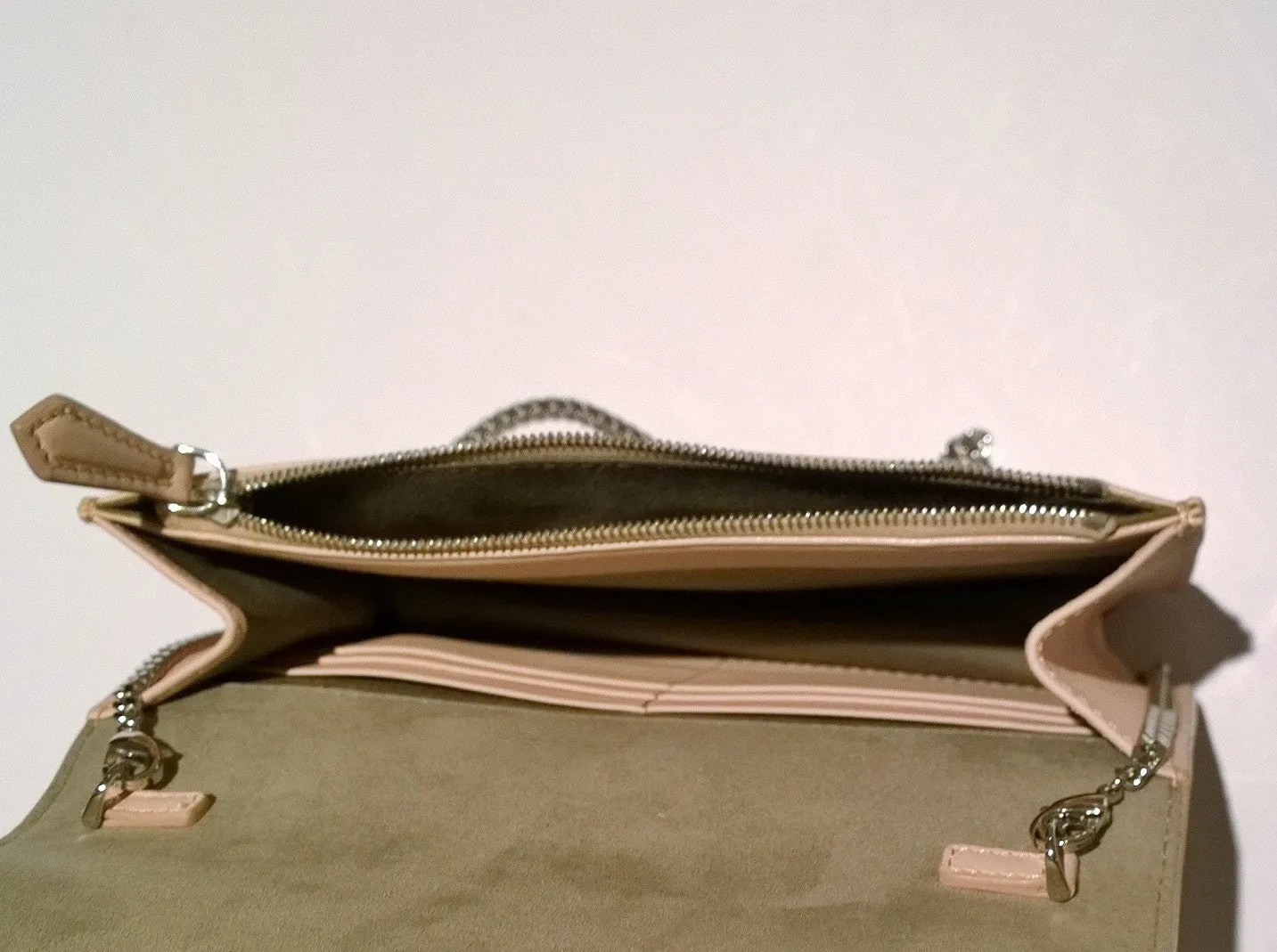 Fendi Tube Shell Pink Elaphe Bag Chain Clutch