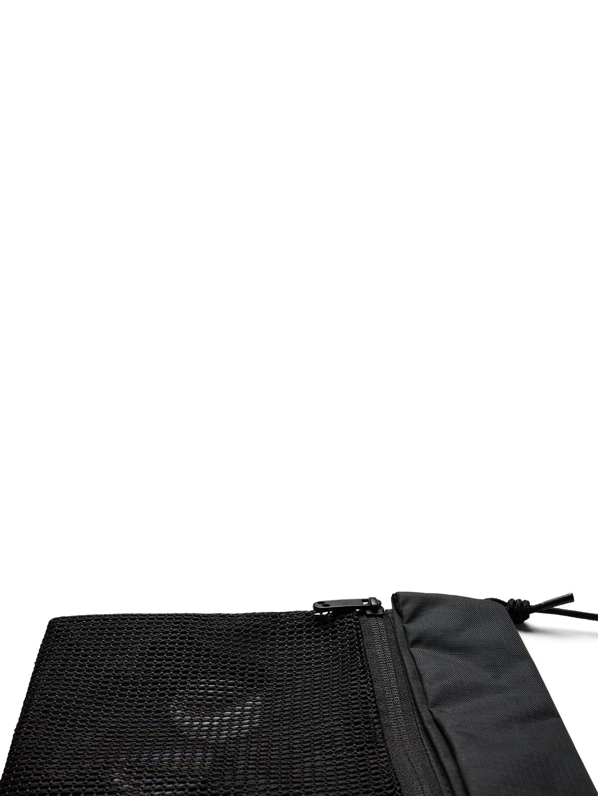 Flak Medium - Pure Black