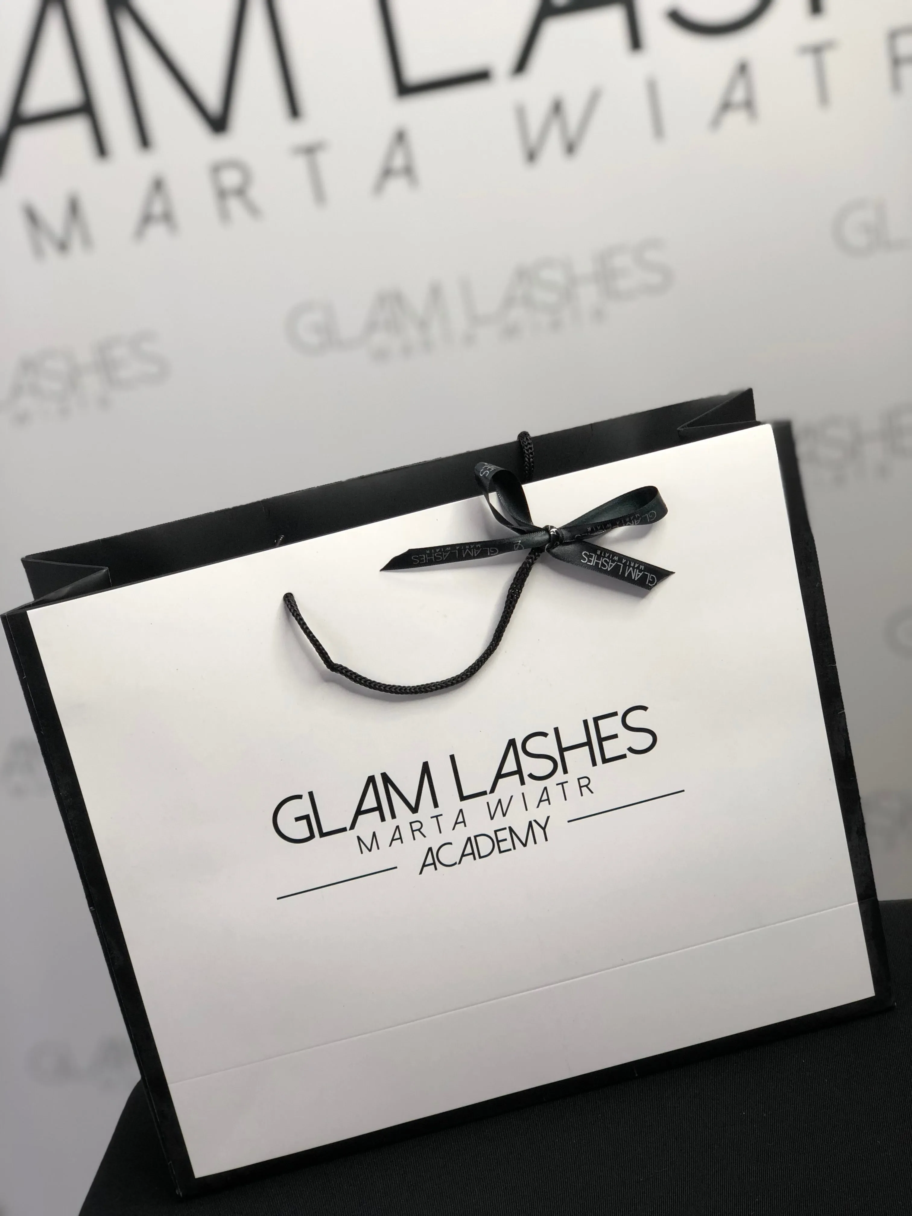 GL REUSABLE LUXURY PAPER BAG