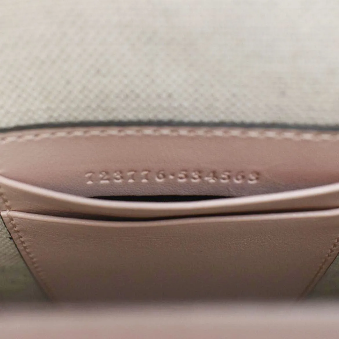 GUCCI GG Matelasse Mini Leather Top Handle Crossbody Bag Pink 723776