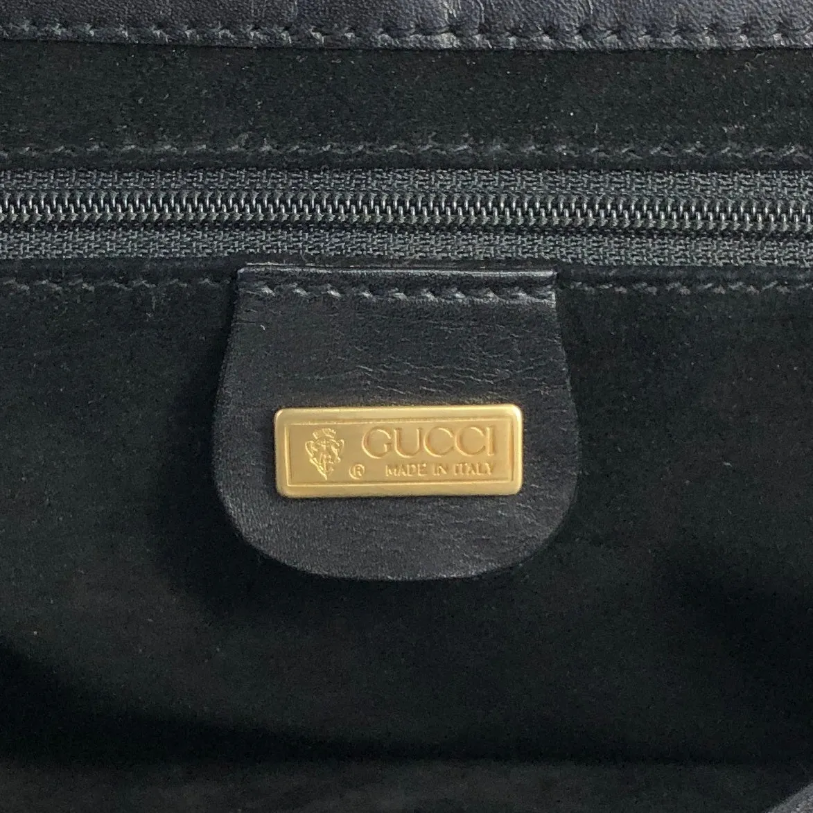 GUCCI Logo Shoulder bag Black Vintage tid77d