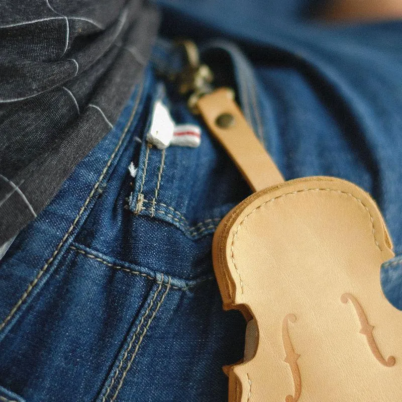 Handmade Leather Cute Violin Camel Keyring Keychain Women Personalized Monogrammed Gift Custom Wallet Women Keyring Keychain