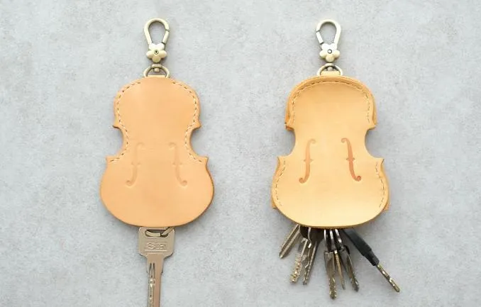 Handmade Leather Cute Violin Camel Keyring Keychain Women Personalized Monogrammed Gift Custom Wallet Women Keyring Keychain