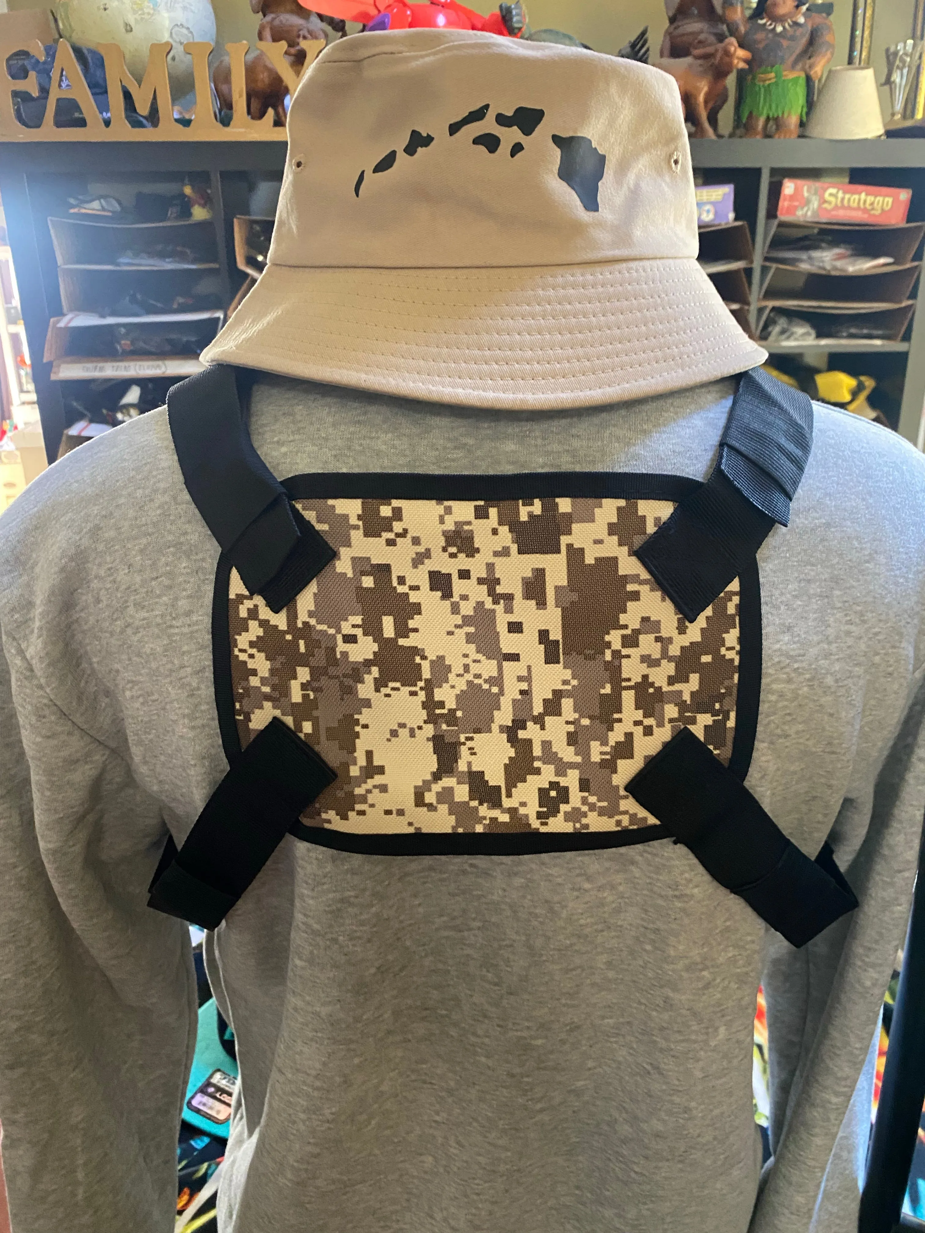 Hawaii Shield Big Chest Pack Rig W/Free Shield Pvc Patch