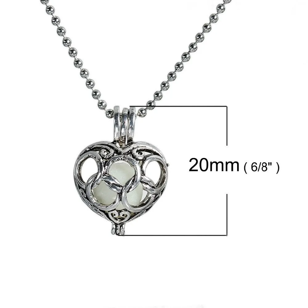 Heart Shaped Hollow Fluorescent Necklace