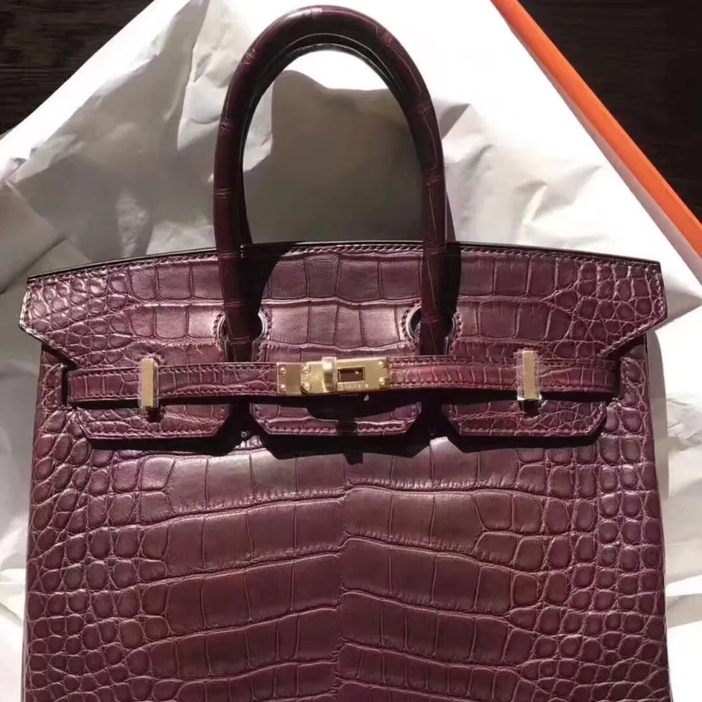 Hermès Birkin 30 Bordeaux Alligator Mississippi Matte Gold Hardware GHW