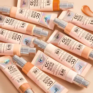 IT Cosmetics Your Skin But Better CC  Nude Glow Lightweight Foundation   Glow Serum with SPF40