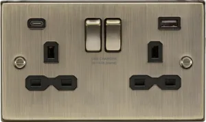 Knightsbridge CS9940AB Square Edge 13A 2G SP Switched Socket   2xUSB A C (5V DC 4.0A Shared) - Antique Brass   Black Insert