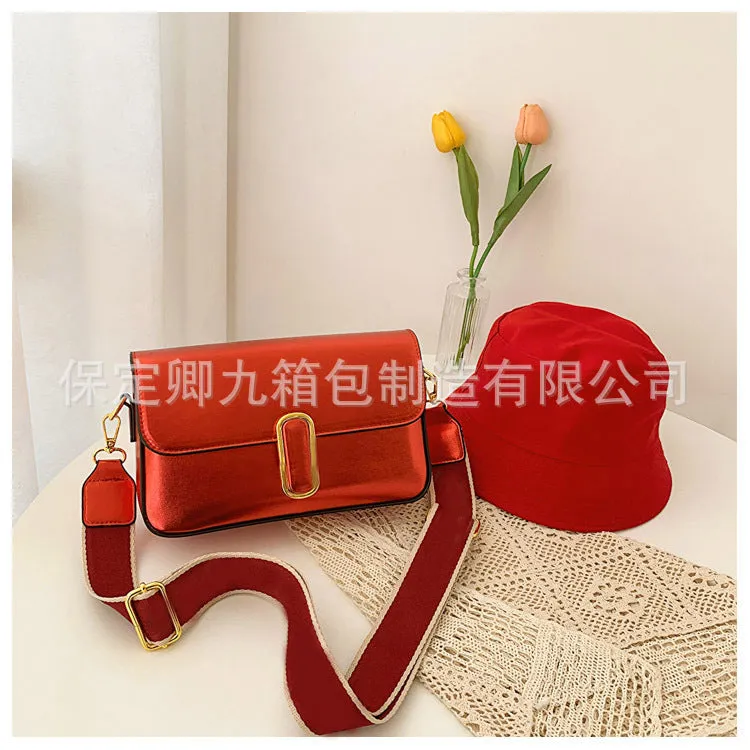 Korean Style Classy Small Square Bag 2023 Spring Popular Texture Cross-Border Underarm Bag Shiny Patent Leather Chain Shoulder Bag