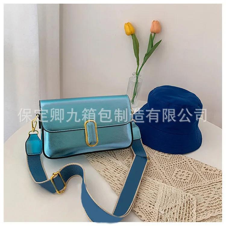Korean Style Classy Small Square Bag 2023 Spring Popular Texture Cross-Border Underarm Bag Shiny Patent Leather Chain Shoulder Bag