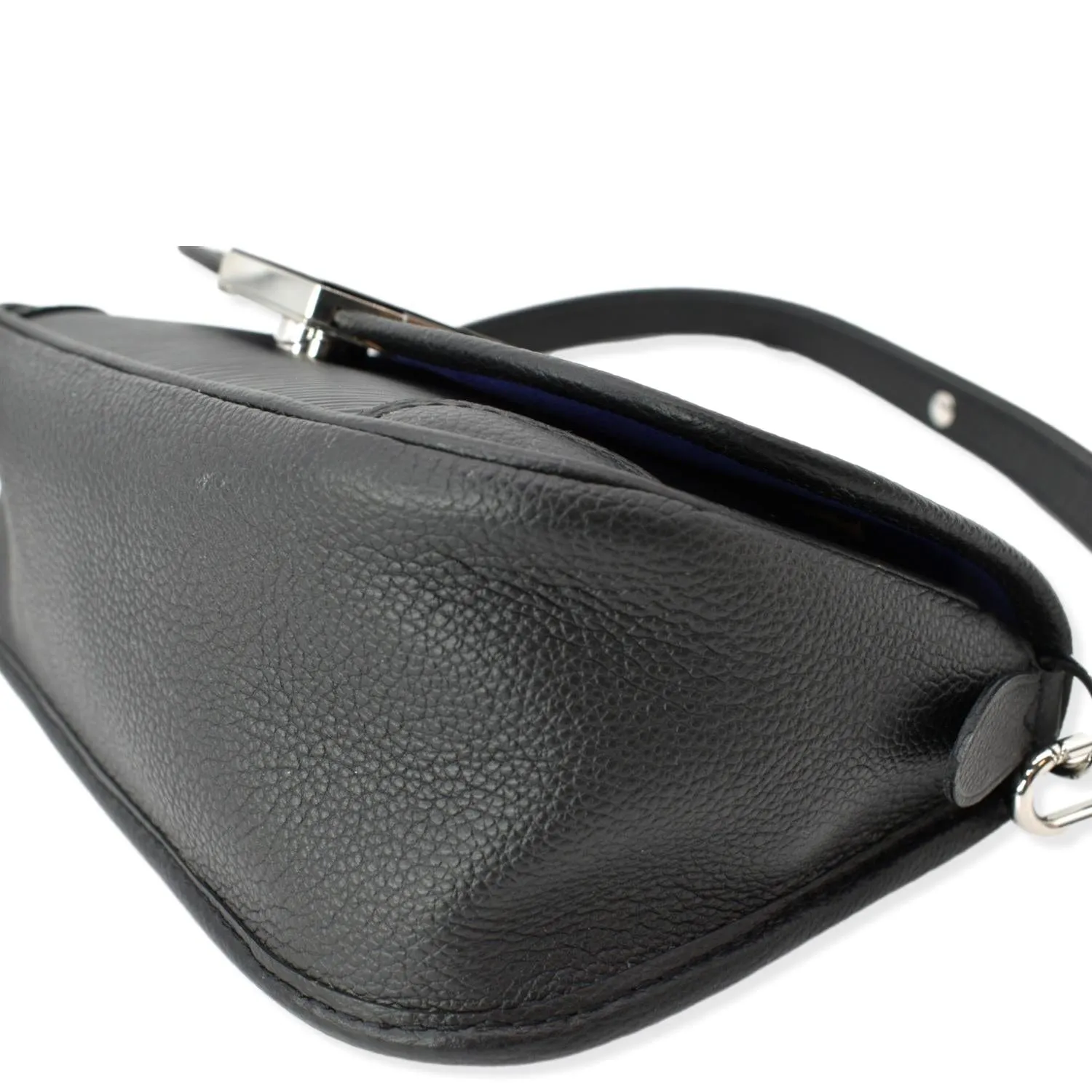 LOUIS VUITTON Buci Epi Grained Leather Shoulder Bag Black