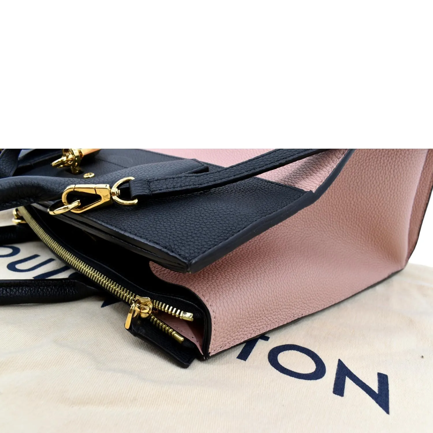 LOUIS VUITTON City Steamer Leather Shoulder Bag Magnolia