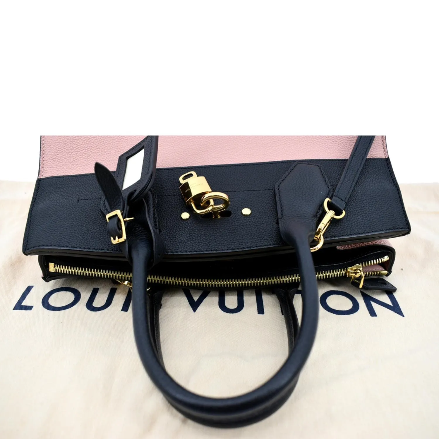 LOUIS VUITTON City Steamer Leather Shoulder Bag Magnolia