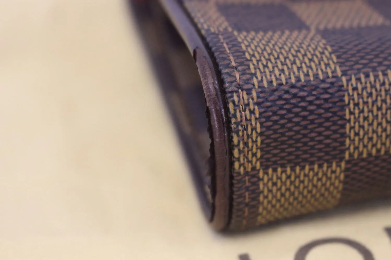 LOUIS VUITTON Damier Pochette Florentine Pouch Bum Bag