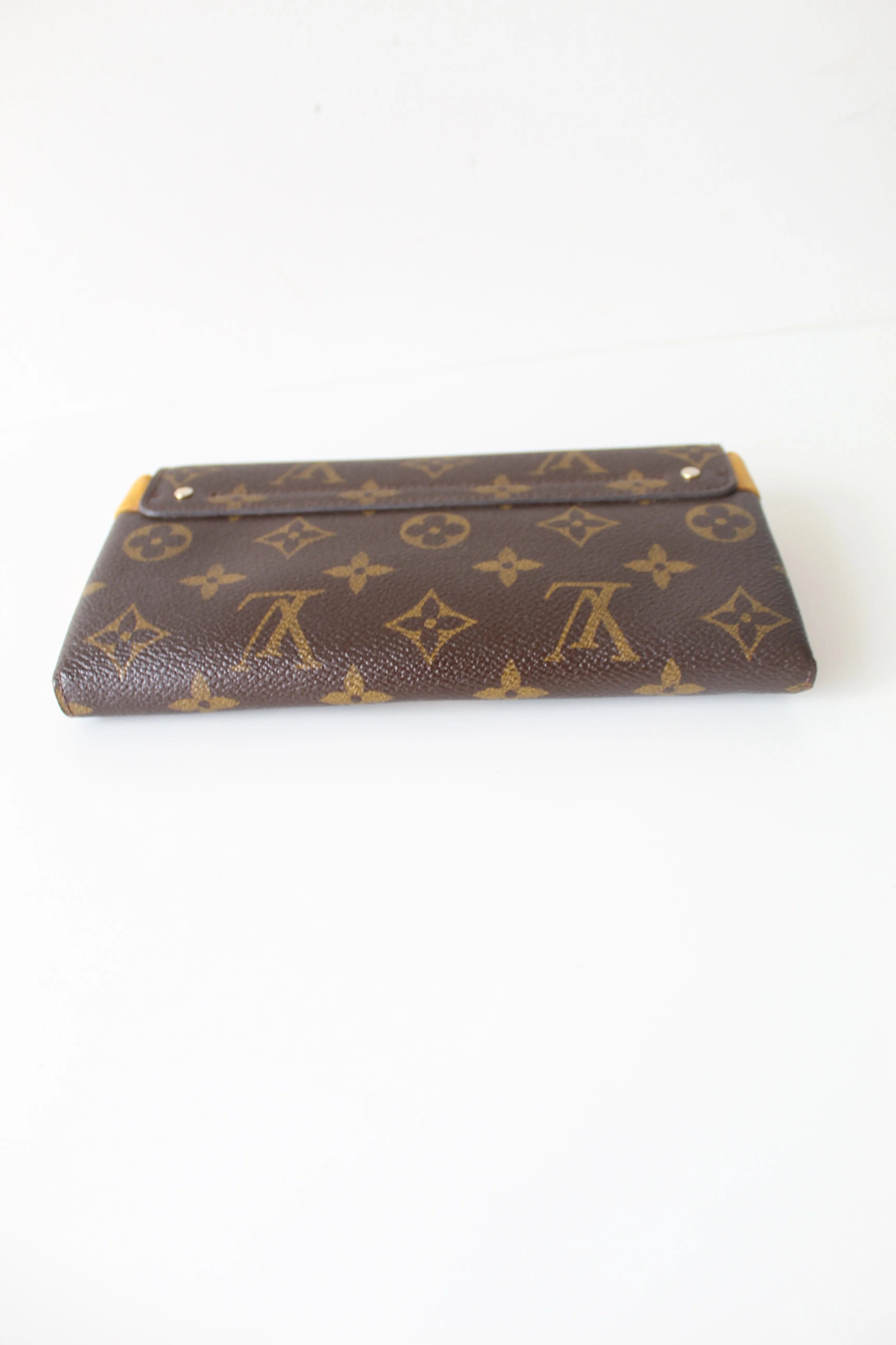 Louis Vuitton Elysee Wallet