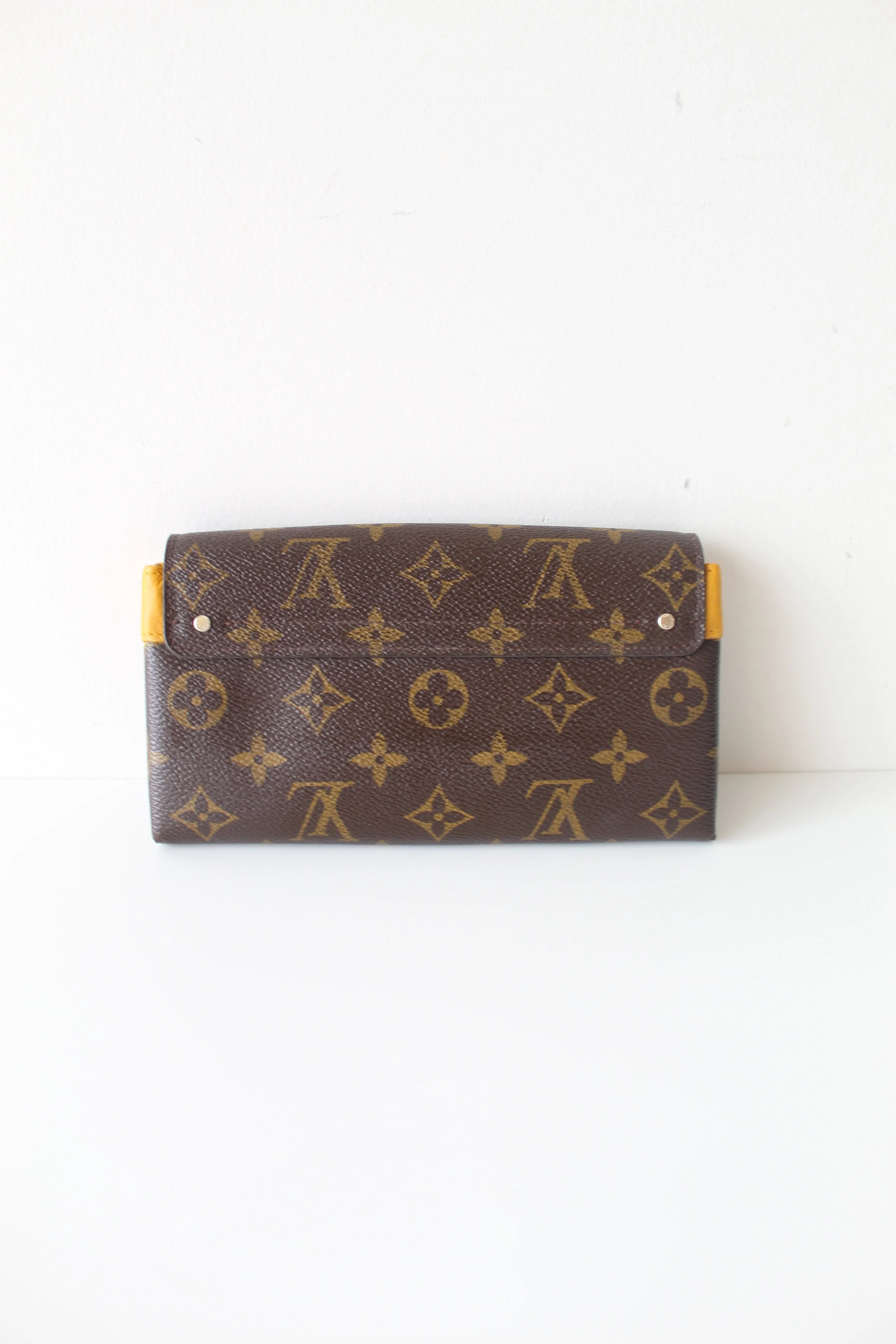Louis Vuitton Elysee Wallet