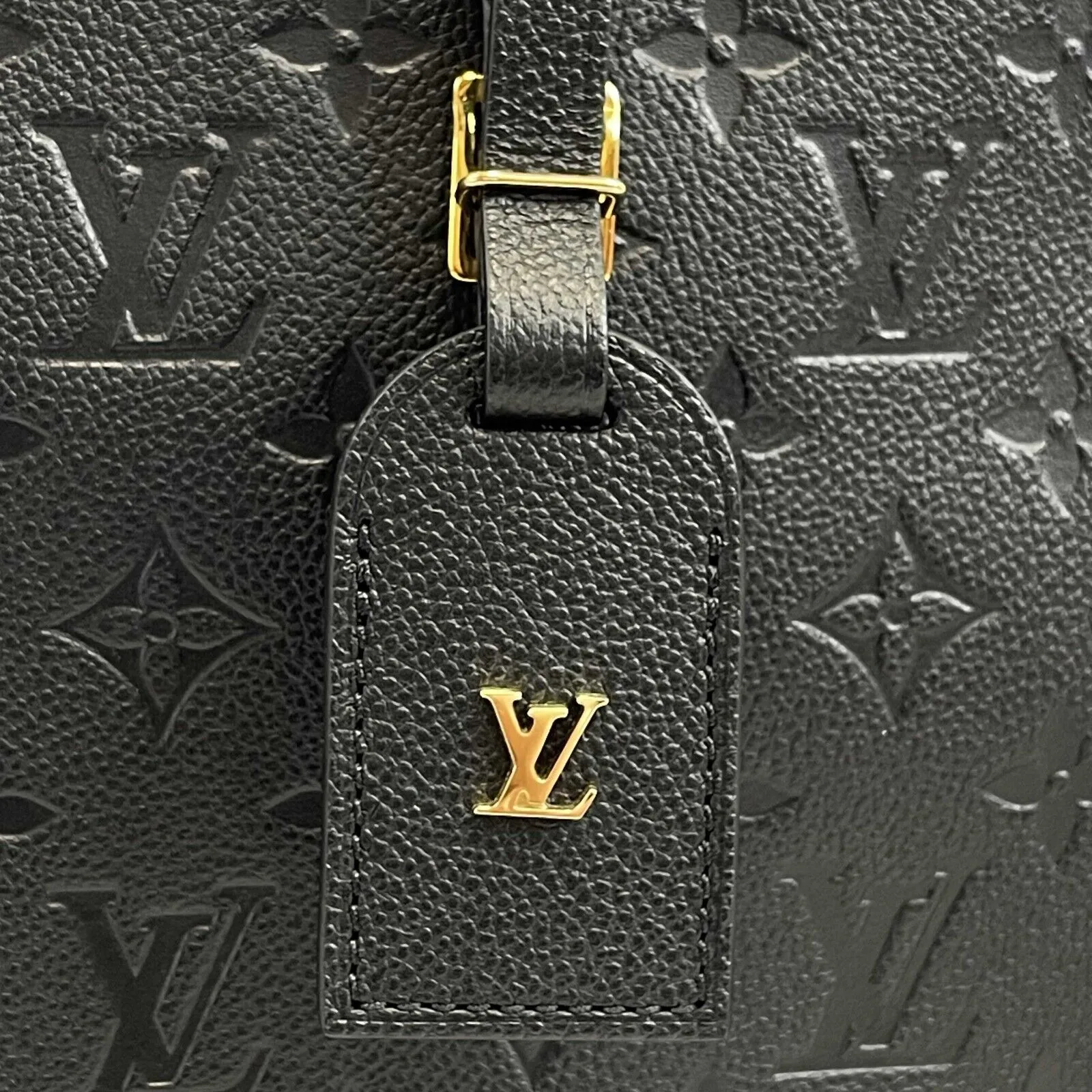 Louis Vuitton - Empreinte Boite Chapeau Souple Black Round Crossbody