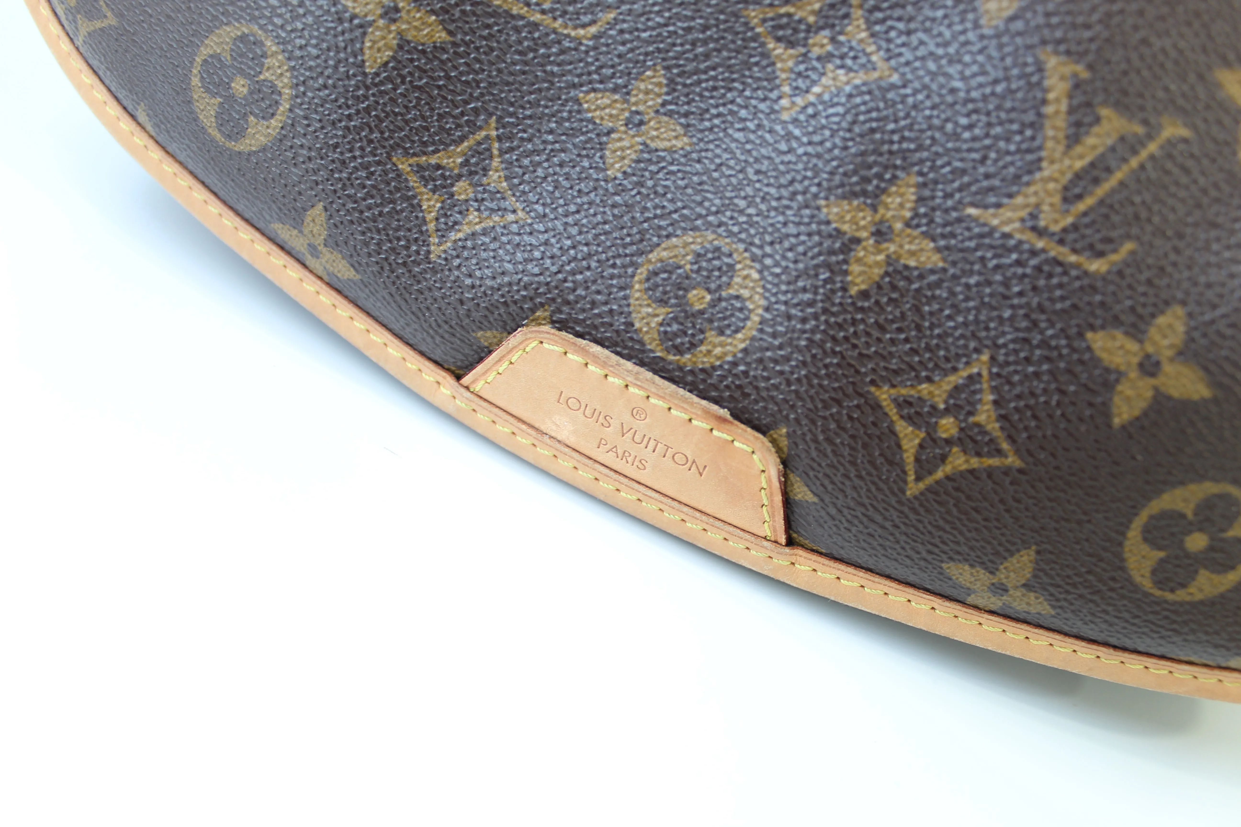 Louis Vuitton Menilmontant MM