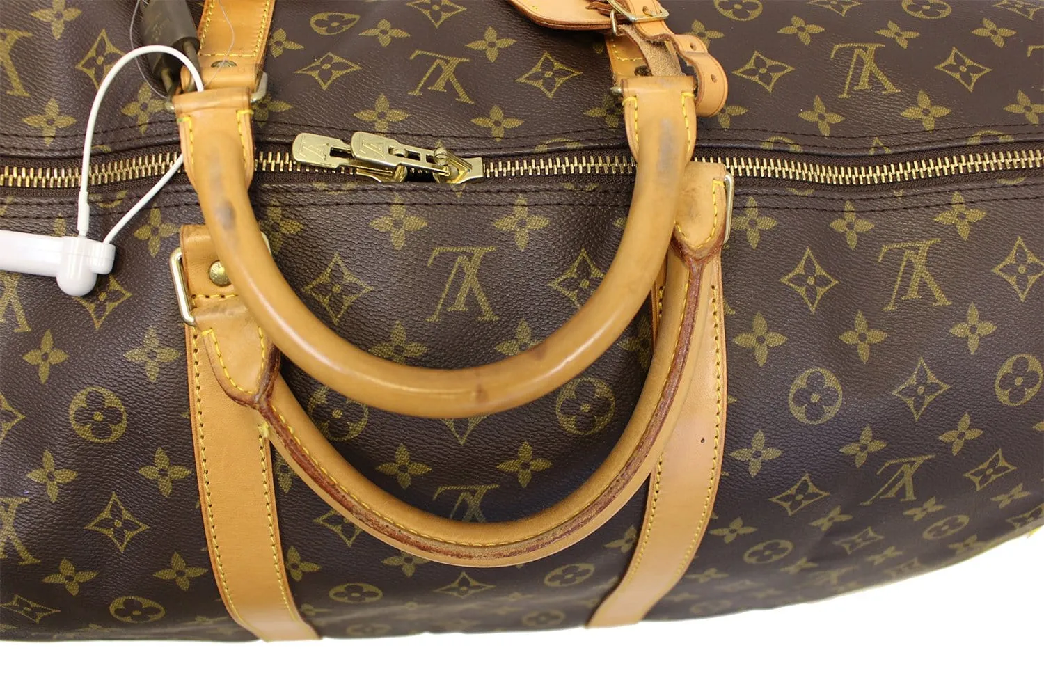 LOUIS VUITTON Monogram Canvas Keepall 60 Bandouliere Travel Bag
