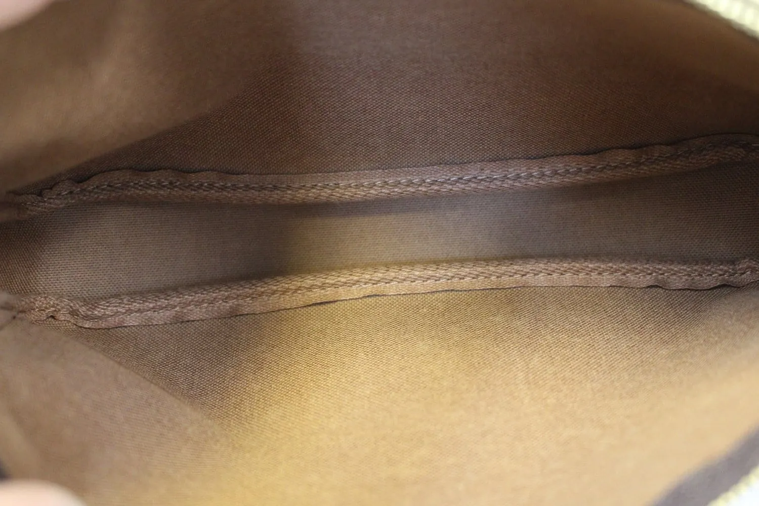 LOUIS VUITTON Monogram Pochette Accessoires Pouch