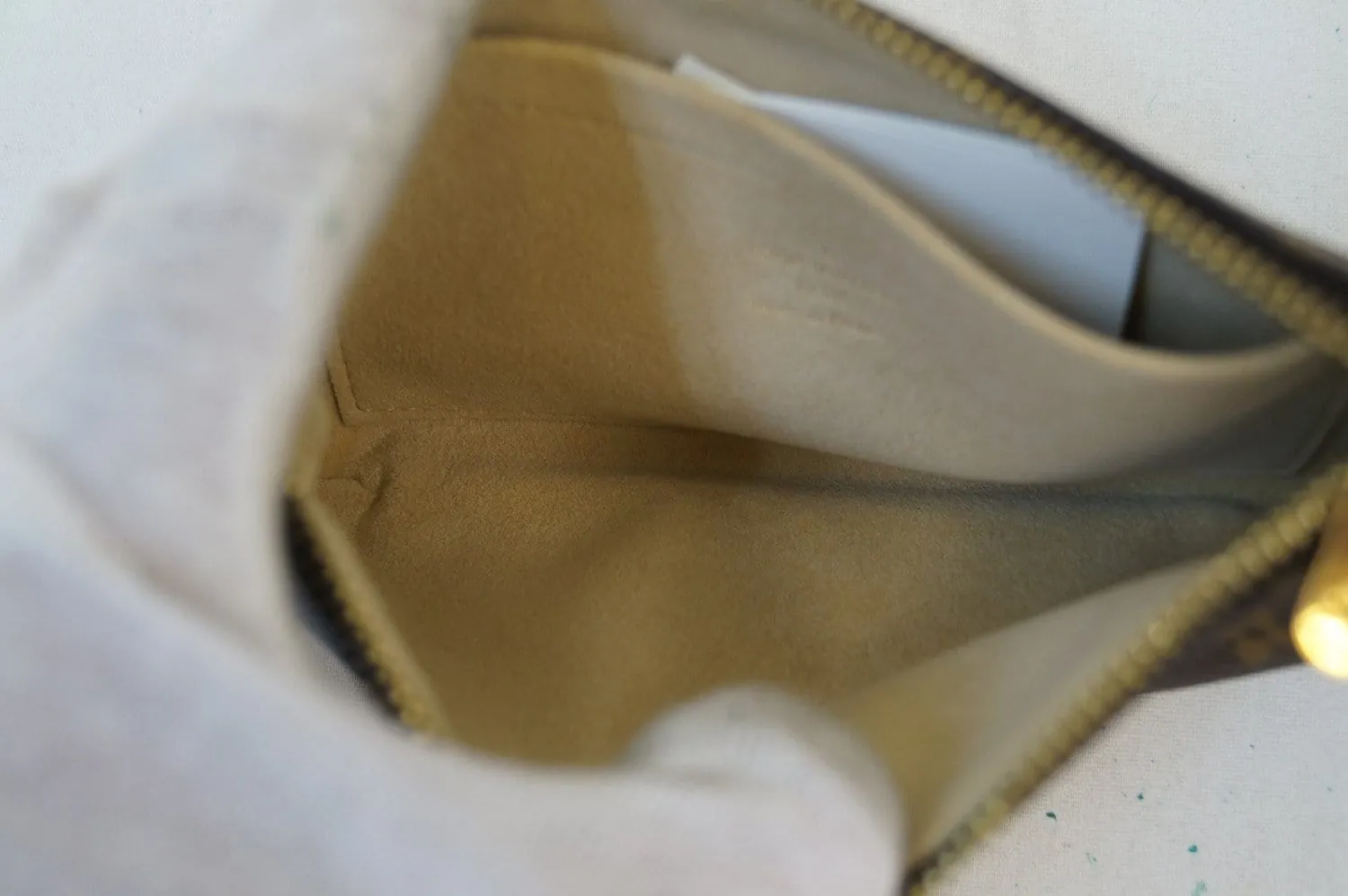 LOUIS VUITTON Monogram Pochette Milla MM Pouch