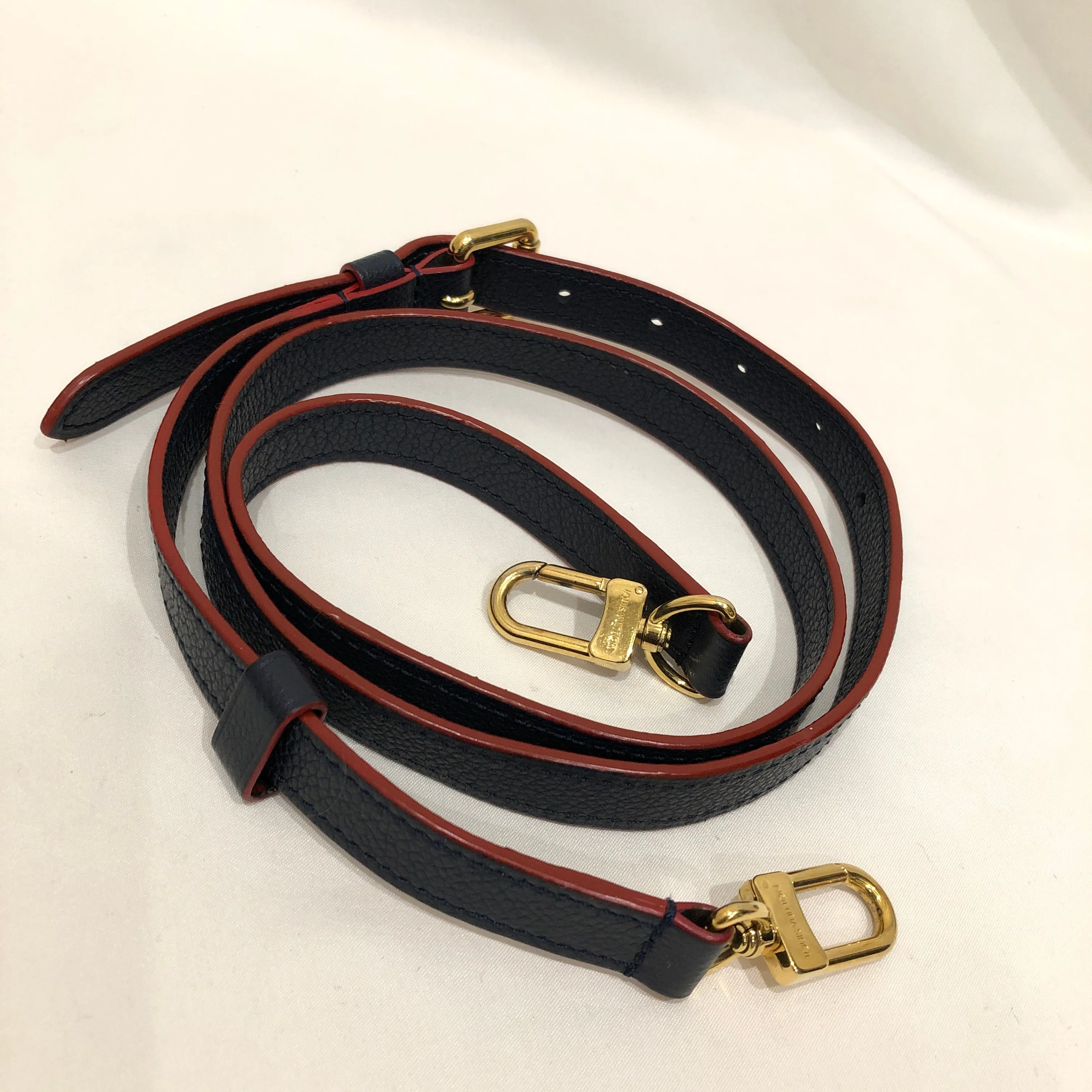 Louis Vuitton Navy Red Metis Pochette Crossbody Bag Sku# 83256