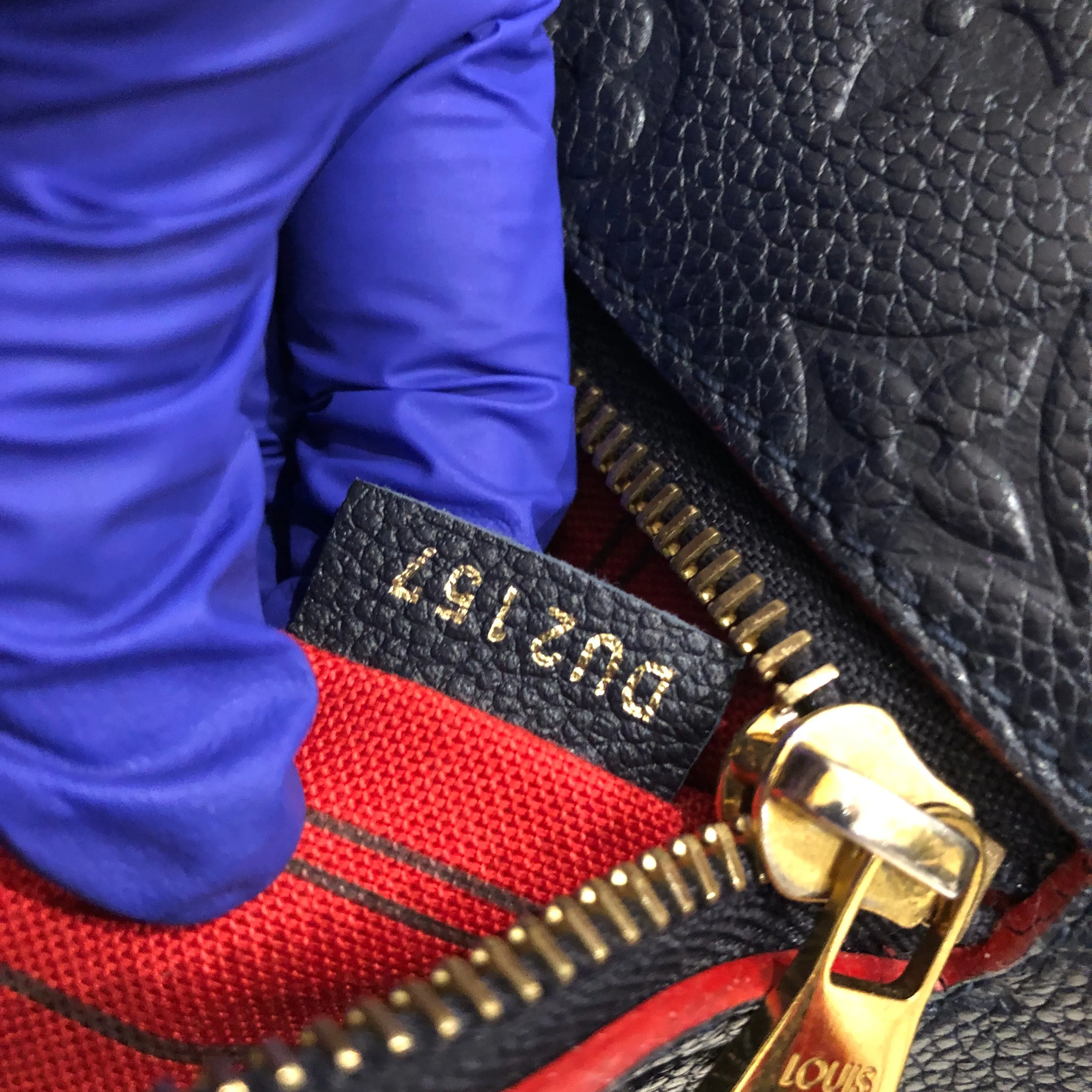 Louis Vuitton Navy Red Metis Pochette Crossbody Bag Sku# 83256