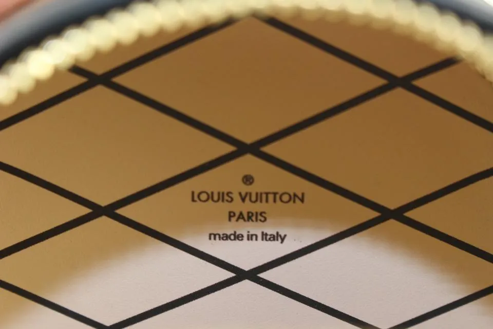 Louis Vuitton Reverse Monogram Boite Chapeau Necklace 4lv524a