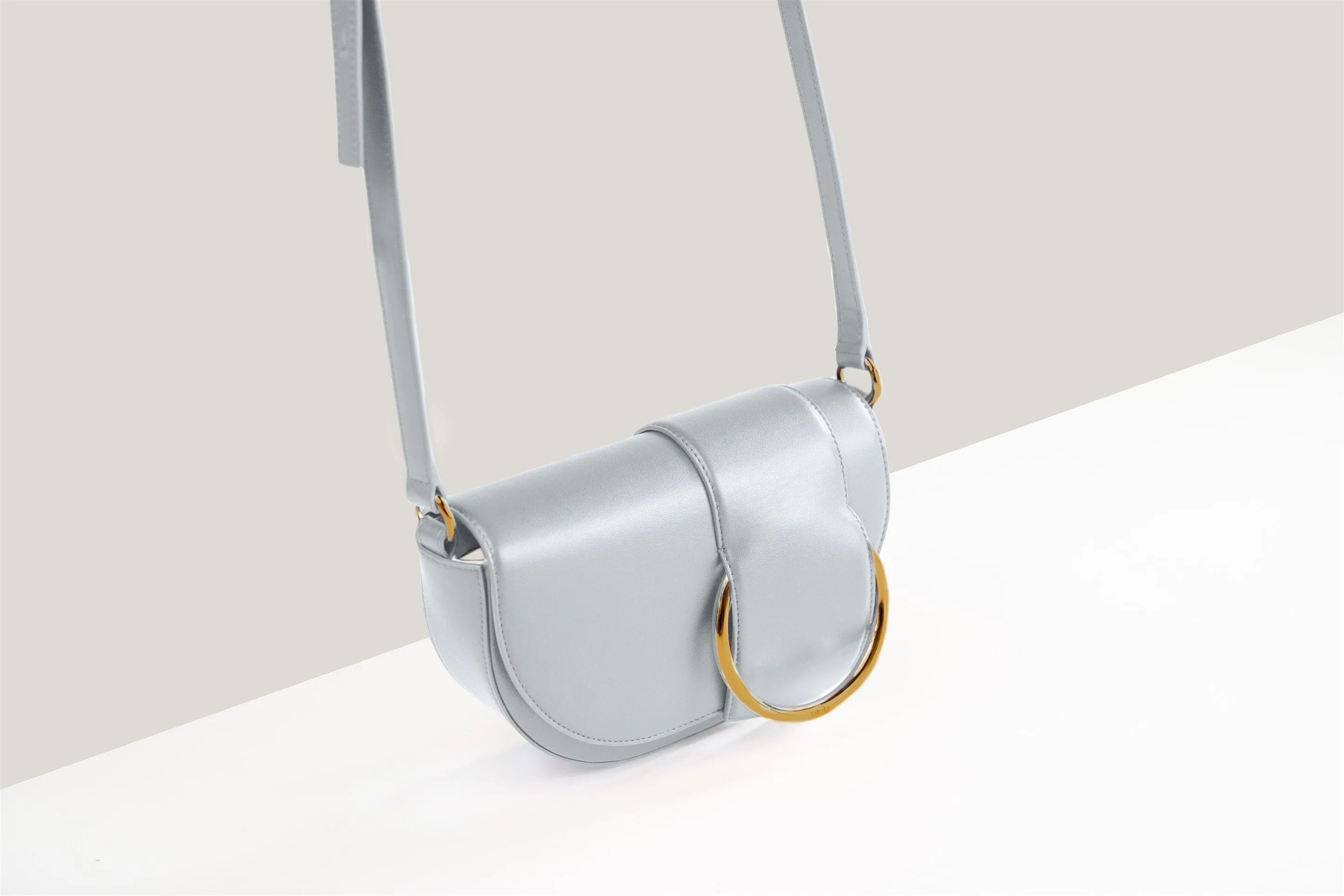 Luna Apple Leather Vegan Shoulder Bag |  Blu Ciel