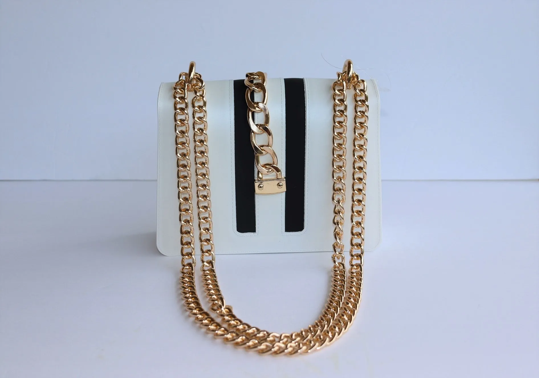 Madona Clutch