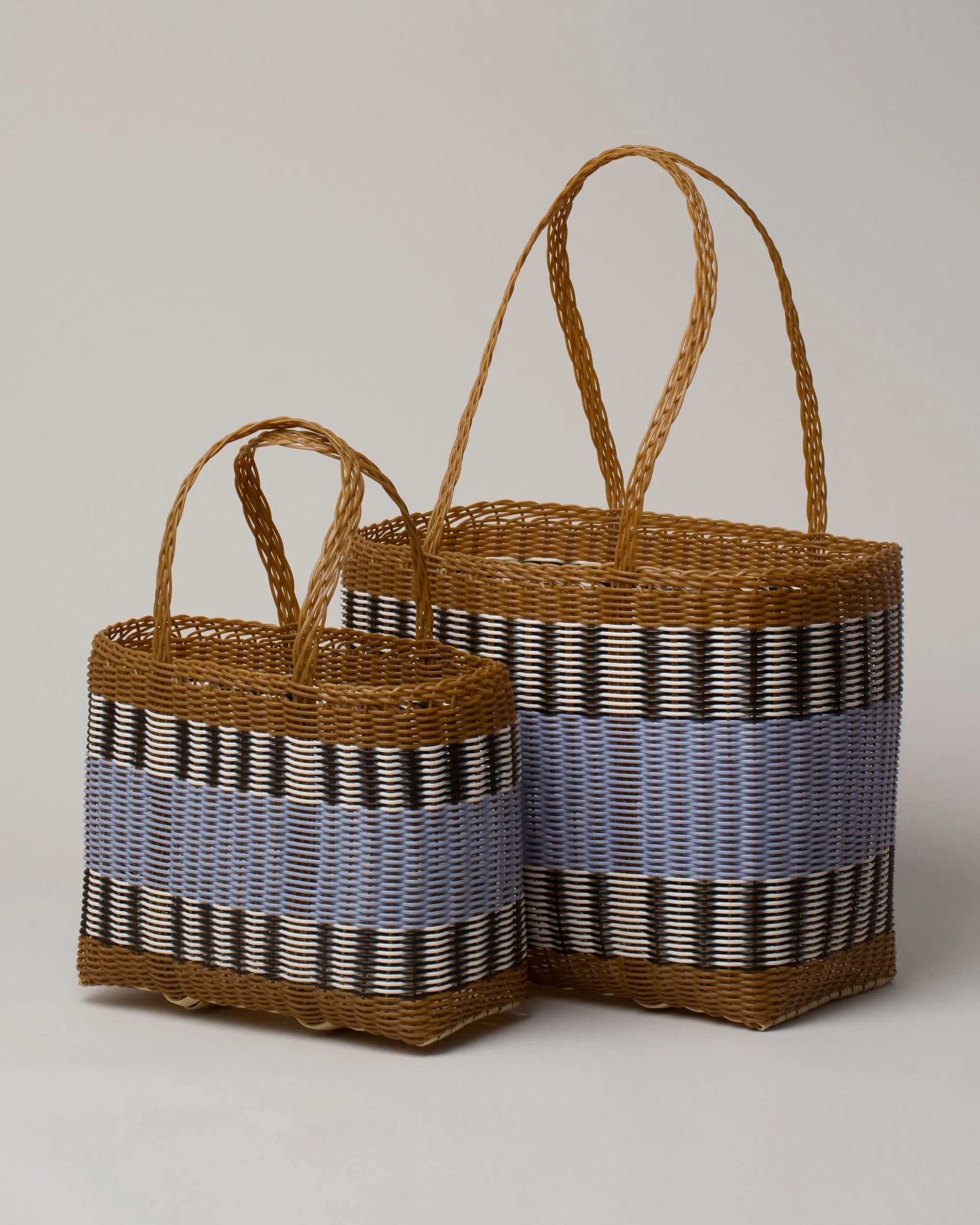 Medium Handwoven Mercado Basket Bag