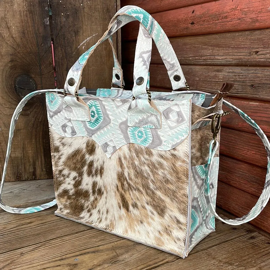 Minnie Pearl - Unicorn w/ Turquoise Sand Aztec