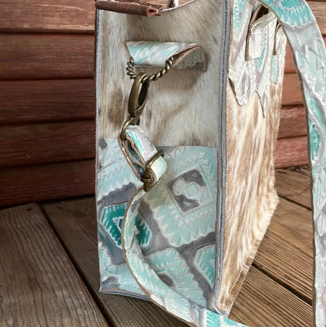 Minnie Pearl - Unicorn w/ Turquoise Sand Aztec