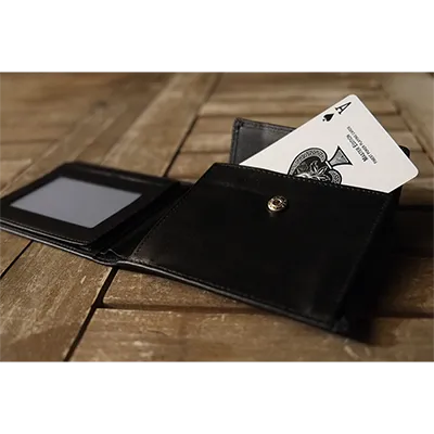 Multi-Effect Wallet by Dani DaOrtiz